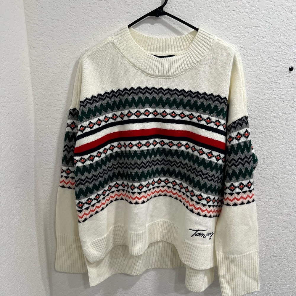 Tommy Hilfiger Men's White Christmas/winter Sweater
